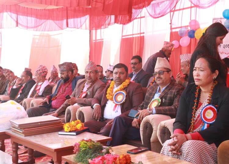 सैनामैना नगरपालिकाकाे वडा नंं ९ को प्रशासनिक भवन उद्घारटन