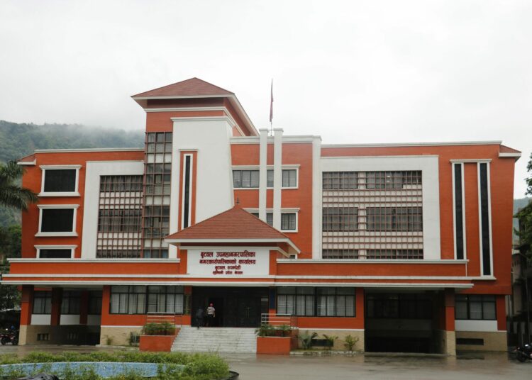 बुटवलमा अत्याधुनिक प्रविधि सहितको बहुतले पार्किङ भवन बन्दैे