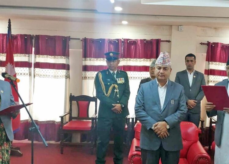 बागमतीमा विना विभागीयमन्त्री रमा आलेमगरले लिइन् शपथ